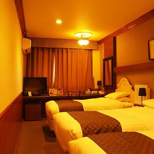 Triple Room Smoking